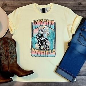 Long Live Cowgirls Graphic Tee • Western Rodeo Horseback Rider Shirt • Cowgirl